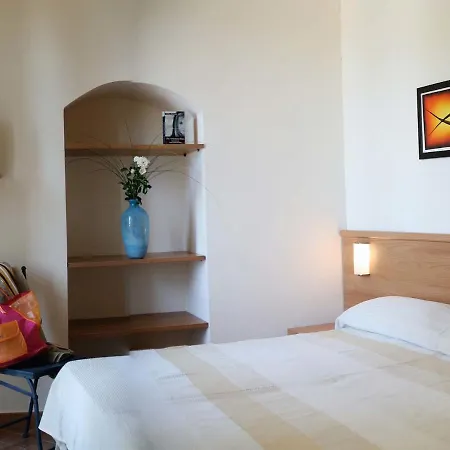 Flat In Piticchio With Scenic Views & Pool Arcevia